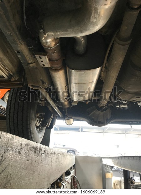 Exhaust system in car . Automatic sound system in\
exhaust 