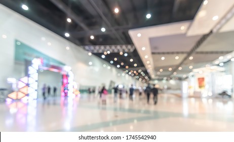 Exhibition Event Convention Hall Business Blur Background Of Tech Expo, Trade Fair, Passenger Terminal Or Museum Gallery Lobby With Blurry Interior Large Corridor Hallway White Room Empty Space