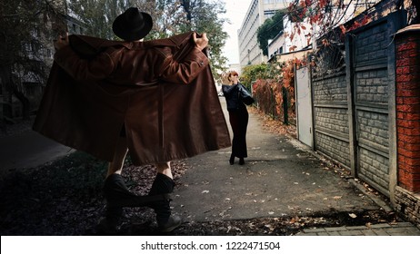 Exhibitionist Scares Passersby