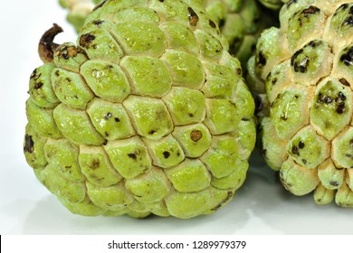 219 Fruta Do Conde Images, Stock Photos & Vectors 