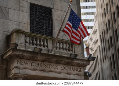 Experience the allure of the New York Stock Exchange in America through these stunning and captivating views of the financial heart
