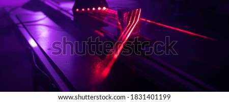 Experiment with red laser in optics lab Experiment with red laser in optics lab