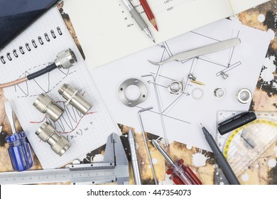 Experimentation, Creative Thinking And Ideas In Research And Development Process In Physics And Engineering. Components, Records And Tools Are Related To Applied Science And Engineering.