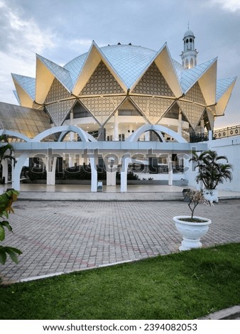 Exploration of the building and architecture of the Serdang Bedagai grand mosque
