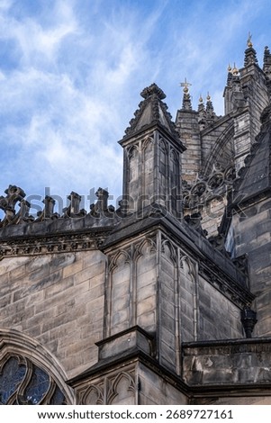 Exploring Edinburgh’s Old Town — cobbled streets, medieval architecture, Edinburgh Castle views, cozy pubs, and the historic charm of the Royal Mile come alive in every corner.