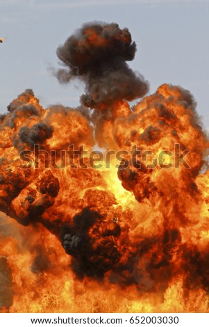 Explosion