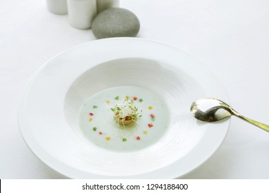 Exquisite Dish, Creative Restaurant Meal Concept, Haute Couture Food