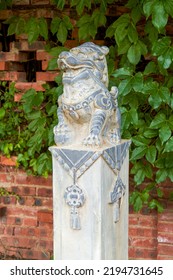 An Exquisite Stone Lion Statue