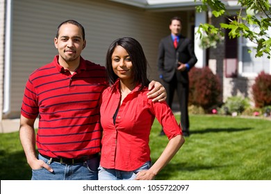 2,710 African american real estate agent Images, Stock Photos & Vectors ...