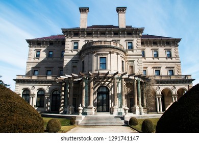 325 Breakers mansion Images, Stock Photos & Vectors | Shutterstock