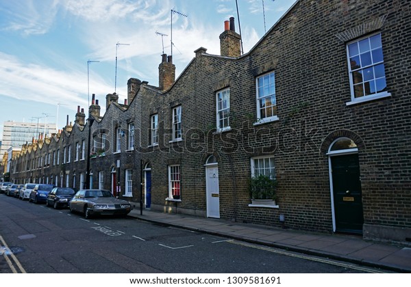 Exterior\
British architecture and design of \'The Roupell Street Conservation\
Area\'- UK housing and shops built in Victorian era, named by local\
developer John Roupell- London, United\
Kingdom
