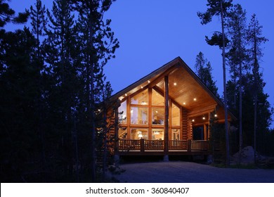 Mountain Cabin Images Stock Photos Vectors Shutterstock