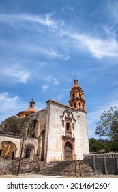 34 Pozos mexican Images, Stock Photos & Vectors | Shutterstock