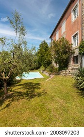 Exterior Of Italian Villa In Tuscany With Swimming Pool. Day Of Great Sunshine