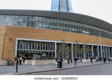Exterior Of The London Bridge Station, Central London Railway Terminus. England, United Kingom - 15/10/2019