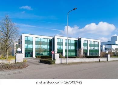 435,429 Commercial company Images, Stock Photos & Vectors | Shutterstock