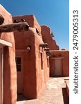 Exterior of the Painted Desert Inn in Petrified Forest National Park, AZ, USA
