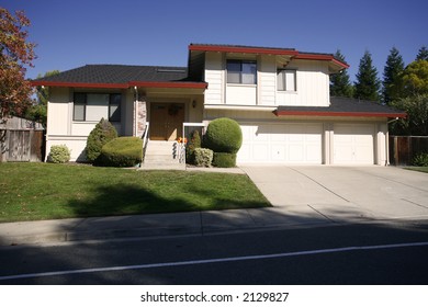 Exterior Shot Of A Home In The East Bay Area Of Northern California In A City Called Martinez.