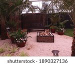 External decoration for rustic environments