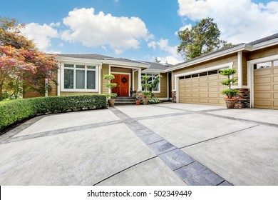 59,505 House driveway Images, Stock Photos & Vectors | Shutterstock