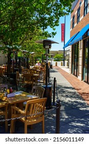 Exton, PA, USA - May 10, 2022: Main Street At Exton Is A Lifestyle And Big Box Shopping Center With 40 Retail Stores, Apartments, Restaurants, And Movie House. It Is Designed To Appear As A Downtown.