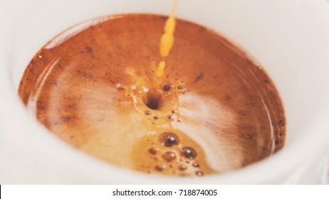 Extraction Of Espresso With Rich Crema In Cup