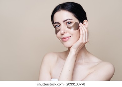 Eye Patch, Beautiful Woman With Natural Skin And Green Hydro Gel Eye Patches Under Her Eyes. Caucasian Woman Use Patches After Shower, Skin Care