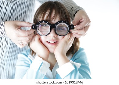 Yoked Prism Frames 图片 库存照片和矢量图 Shutterstock