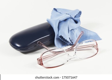 Eyeglasses with case and cloth