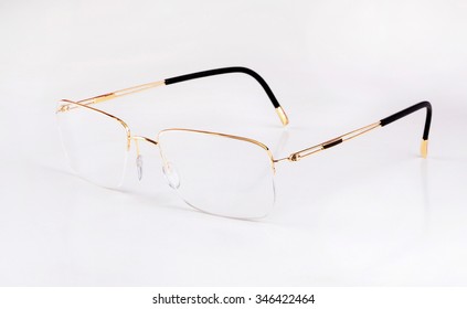 162 Wire rim glasses Images, Stock Photos & Vectors | Shutterstock