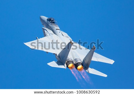 F-15 Eagle in a very close view, with afterburners on