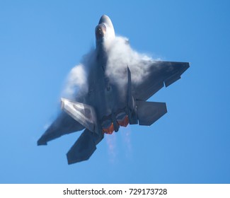 F22 Raptor Highg Maneuver Afterburners On Stock Photo 729173728 ...