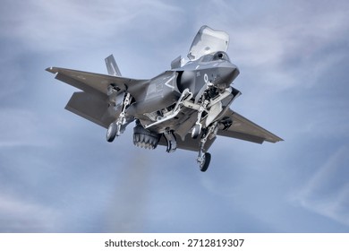 f35 Lightning two in hover position