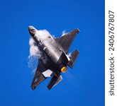 F-35 MULTIWEATHER STEALTH FIGHTER JET