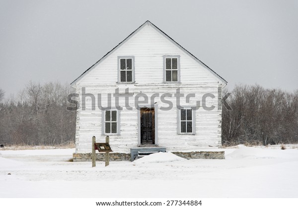 Facade House Hecla Grindstone Provincial Park Stock Photo Edit