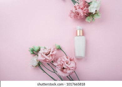 262,645 Day cream Images, Stock Photos & Vectors | Shutterstock