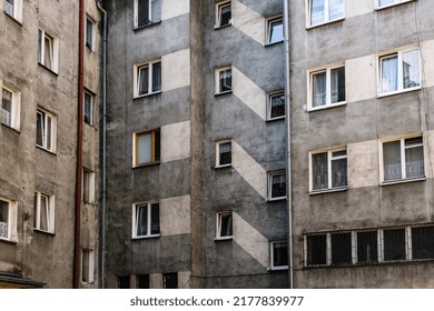 Fachada De Edificio Comunista, Polonia, Europa