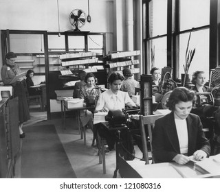 25,364 Old factory workers Images, Stock Photos & Vectors | Shutterstock