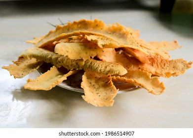 Fafda Gathiya (fafda Jalebi) Is A Very Popular Gujarati Snack