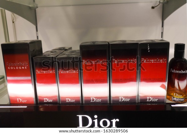 christian dior finance