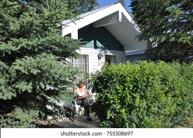 Log Cabin Alaska Stock Photos Images Photography Shutterstock