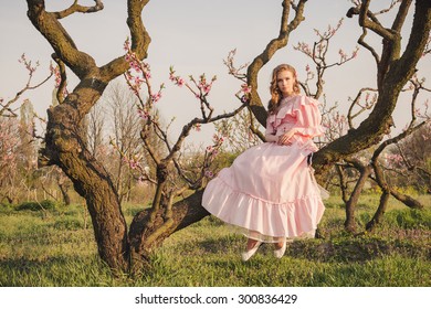 7,508 Woman pink dress free Images, Stock Photos & Vectors | Shutterstock