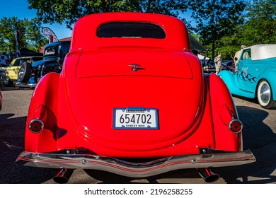 1,088 Ford rear view Images, Stock Photos & Vectors | Shutterstock