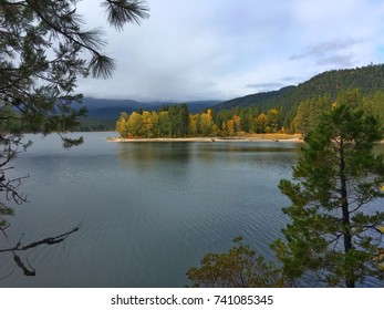 Fall Colors Lake Siskiyou