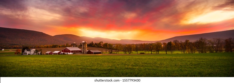 Fall Pennsylvania Barns at sunset