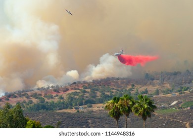 Fallbrook, California, USA – July 29 2018: CalFire Battles Wildfire Near Fallbrook, California In San Diego County.