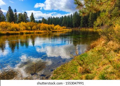 Falls Colors Along The Williamson River In Rural Klamath County, Oregon