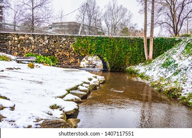 Falls Park And Reedy River In Greenville, SC, USA.