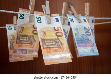 Falsario Produces Counterfeit Euro Banknotes