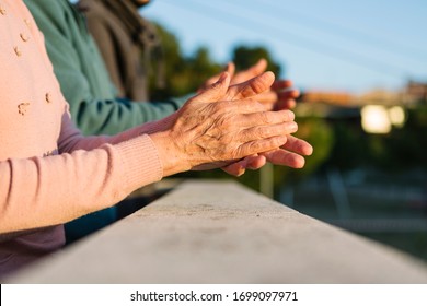 Family Clapping From Home To Thank People Fighting Against Coronavirus (covid19)